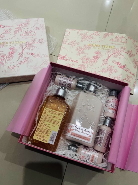 SURRYN 素影身体乳保湿力封神秋冬水润CQ9电子平台入口身体乳哪个牌子的好用？(图8)